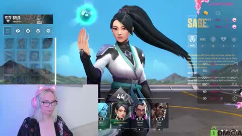 Lana online show from October 17, 2025, 11:46 am