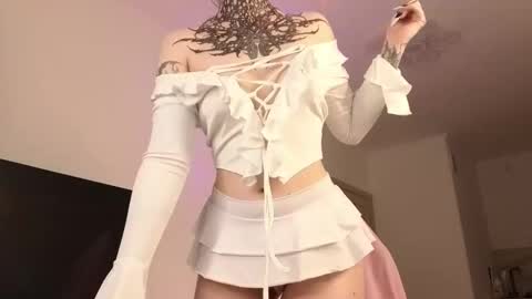 Eva online show from March 28, 2026, 3:28 am