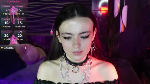 Miss Lana online show from November 17, 2025, 8:25 pm