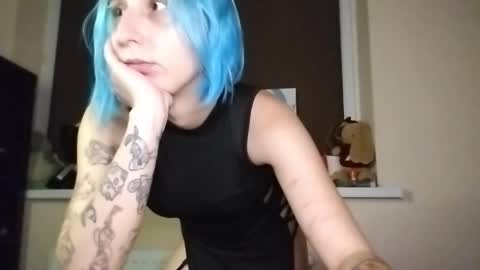 lana_tews online show from October 11, 2025, 7:12 pm