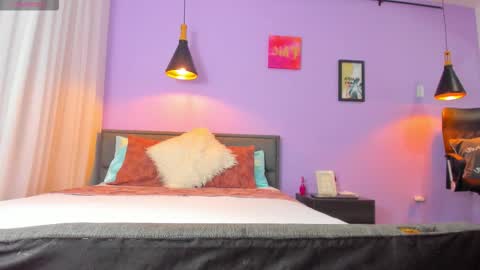 Lana Blake online show from February 24, 2026, 12:03 pm