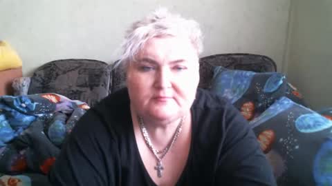 lanacat555 online show from February 25, 2025, 10:26 am