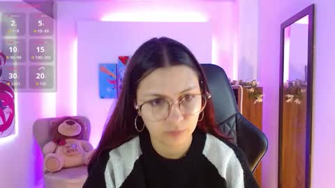 Alana Garcia  online show from January 6, 2026, 12:09 pm