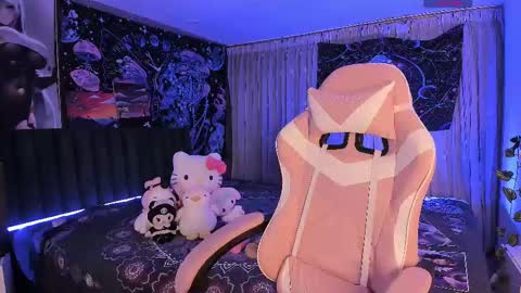 L A N A  online show from February 15, 2025, 6:02 am