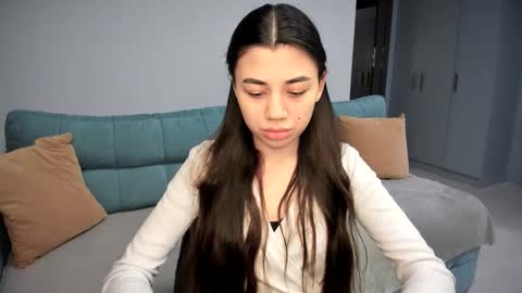 Lana online show from February 11, 2026, 2:44 pm