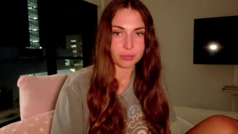 Snapshot of lanalure chatting on June 15, 2026, 2:47 am Lana online show from June 15, 2026, 2:47 am