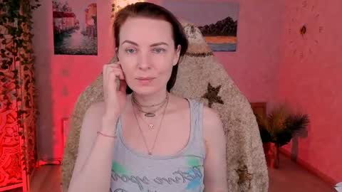 Lana Radiance online show from May 6, 2026, 7:35 am