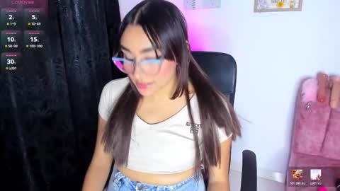 lanasin_ online show from February 16, 2026, 10:39 pm