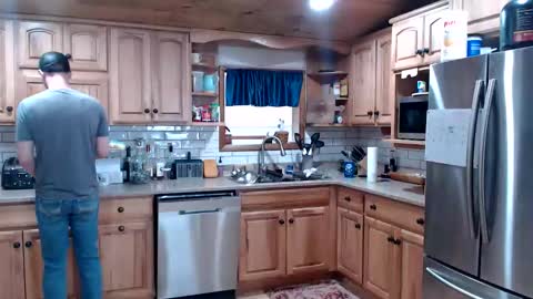 Lance online show from February 3, 2026, 4:12 pm