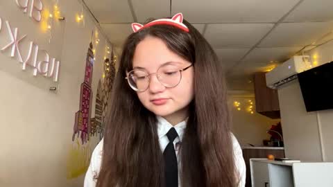 Snapshot of lanepucker chatting on October 5, 2025, 8:23 am Alex online show from October 5, 2025, 8:23 am
