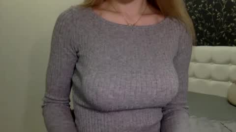 Snapshot of langoria chatting on February 23, 2025, 3:51 pm langoria online show from February 23, 2025, 3:51 pm