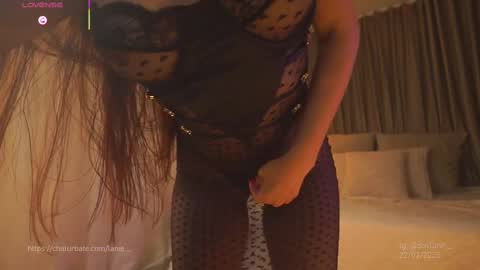 Snapshot of lanie__ chatting on February 22, 2025, 7:03 pm Lan online show from February 22, 2025, 7:03 pm