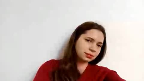 Taisia Tai online show from November 15, 2025, 6:33 am