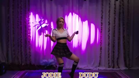 Snapshot of lankwaifong_cindy chatting on May 7, 2026, 2:39 am lankwaifong_cindy online show from May 7, 2026, 2:39 am