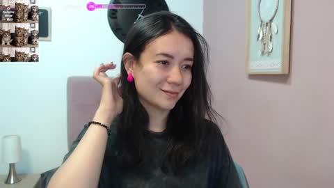 Lanna online show from February 11, 2025, 1:30 pm