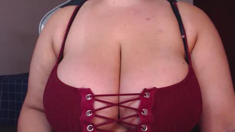 Lanna online show from January 7, 2026, 12:51 pm