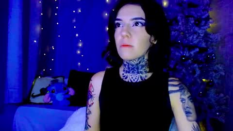 LANNIE   online show from December 16, 2025, 3:11 am