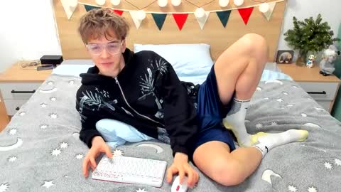 Fandi online show from December 27, 2024, 12:34 pm