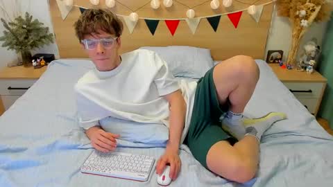 Fandi online show from January 28, 2025, 5:54 am