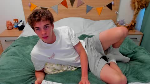 Fandi online show from April 6, 2026, 11:11 am