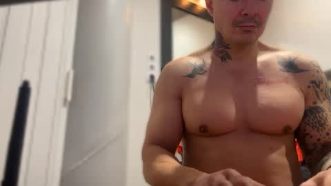 Snapshot of lanzarote6 chatting on March 6, 2025, 2:51 pm BDSM online show from March 6, 2025, 2:51 pm