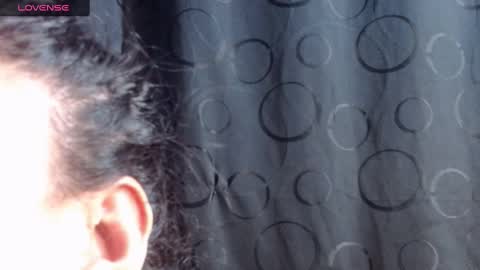 lapeligrosa_ online show from February 28, 2025, 5:15 pm