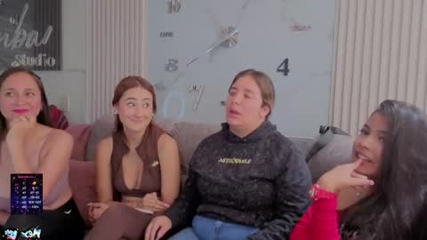 Snapshot of lara_as chatting on November 4, 2025, 2:49 pm lara_as online show from November 4, 2025, 2:49 pm