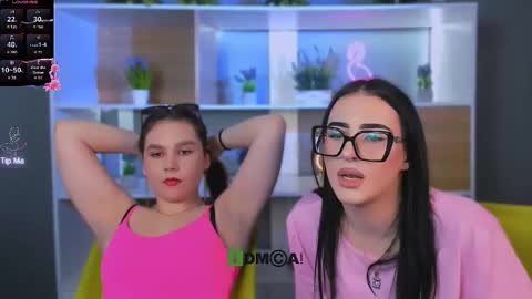 lara_bamby online show from March 22, 2026, 11:41 pm