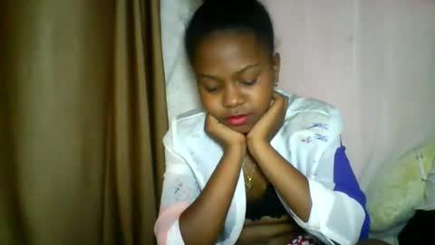 lara_belle online show from May 15, 2026, 11:56 pm