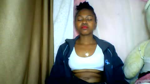 lara_belle online show from May 22, 2026, 3:02 am
