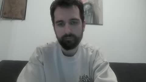 Snapshot of laraaan chatting on November 9, 2025, 3:43 pm laraaan online show from November 9, 2025, 3:43 pm