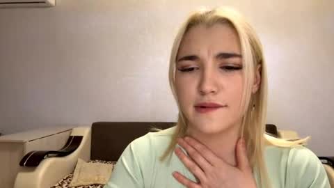 Tracy online show from April 2, 2026, 4:48 pm