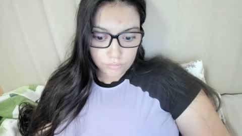 lara online show from September 30, 2025, 10:53 am