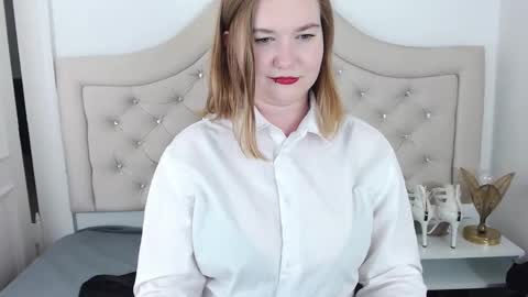 Snapshot of laraflirt chatting on December 8, 2024, 4:07 pm LaraFlirt online show from December 8, 2024, 4:07 pm