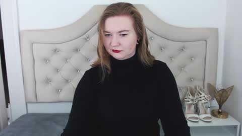 Snapshot of laraflirt chatting on January 27, 2025, 10:06 pm LaraFlirt online show from January 27, 2025, 10:06 pm