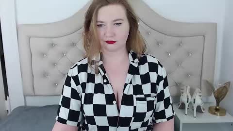 Snapshot of laraflirt chatting on January 30, 2025, 10:08 pm LaraFlirt online show from January 30, 2025, 10:08 pm