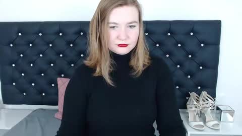 Snapshot of laraflirt chatting on February 12, 2025, 7:56 pm LaraFlirt online show from February 12, 2025, 7:56 pm