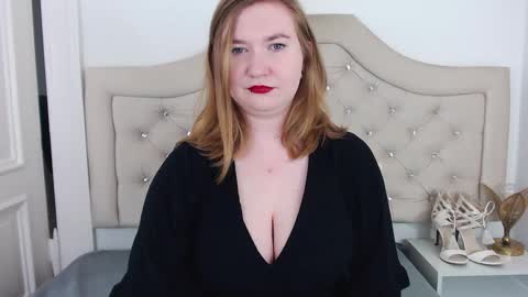 Snapshot of laraflirt chatting on March 12, 2025, 3:18 pm LaraFlirt online show from March 12, 2025, 3:18 pm