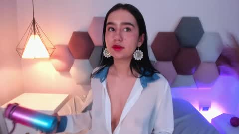  Lara Gold  online show from March 6, 2025, 3:57 am