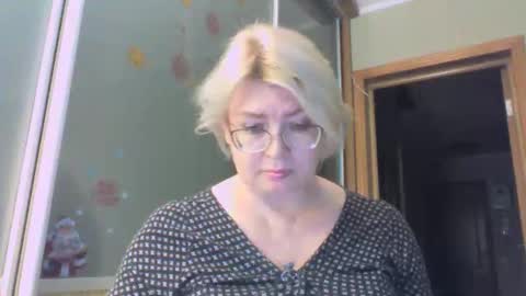 laramrs online show from September 26, 2025, 6:01 pm