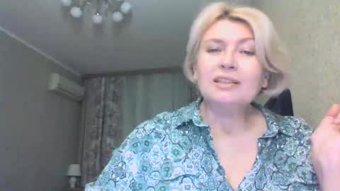 laramrs online show from October 10, 2025, 5:01 pm