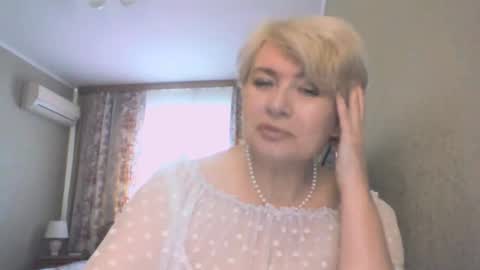 laramrs online show from March 1, 2026, 11:23 am