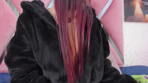 Lara Murphy online show from September 14, 2025, 9:41 am