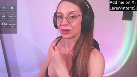 larawinters online show from April 16, 2026, 7:36 pm