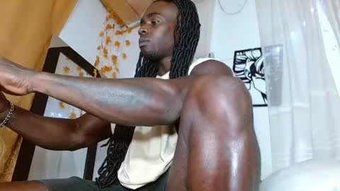 Snapshot of largo_eddy chatting on May 28, 2026, 9:23 pm Largo eddy online show from May 28, 2026, 9:23 pm