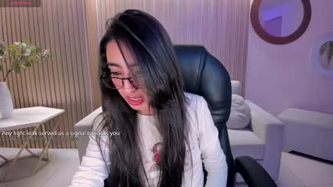 Larisa Smirnov online show from September 27, 2025, 5:34 am