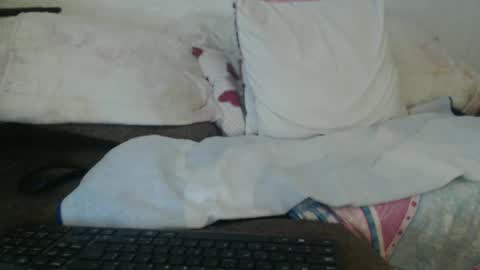 Snapshot of lariss__ chatting on January 5, 2026, 5:27 pm Lariss online show from January 5, 2026, 5:27 pm