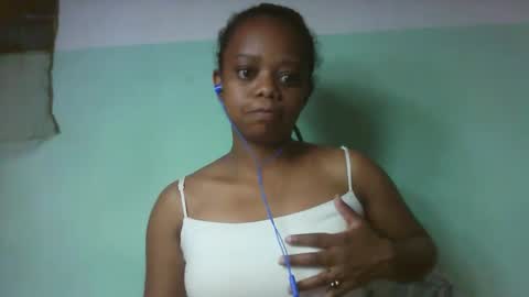 larissa645771 online show from October 1, 2025, 8:53 am