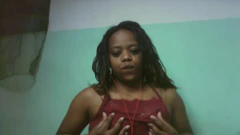 larissa645771 online show from October 5, 2025, 8:23 am