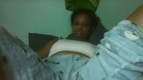 larissa645771 online show from February 19, 2026, 6:59 pm